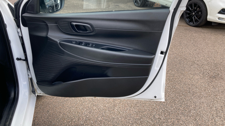 Hyundai i20 1.0T GDi 48V MHD SE Connect 5dr DCT Petrol Hatchback